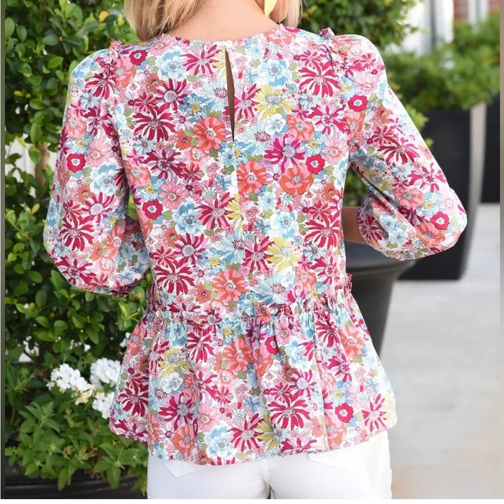 Sugar+L!ps Flirty  Flower Power‎ Balloon Sleeve Peplum Top Size XS